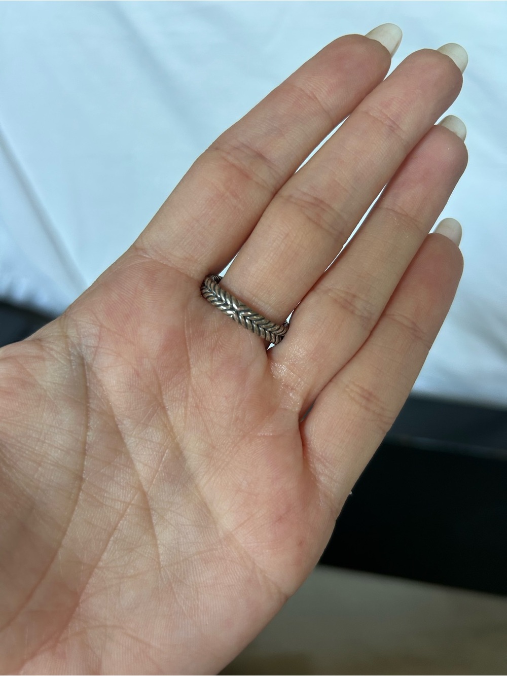 David Yurman Silver Cable Halo Ring with Prasiolite center stone - Picture 8 of 10